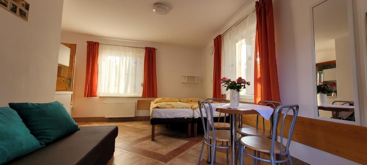 Apartamento Kama Pobierowo Exterior foto